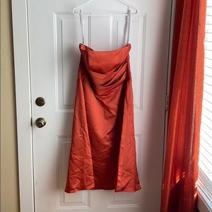 Excellent condition, strapless dress
